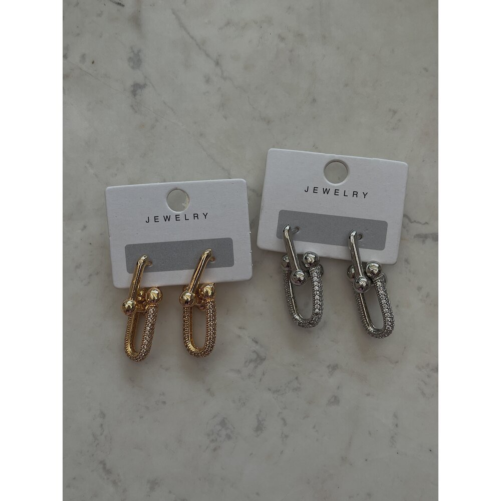 Zirkon Taşlı Çelik Halka Küpe